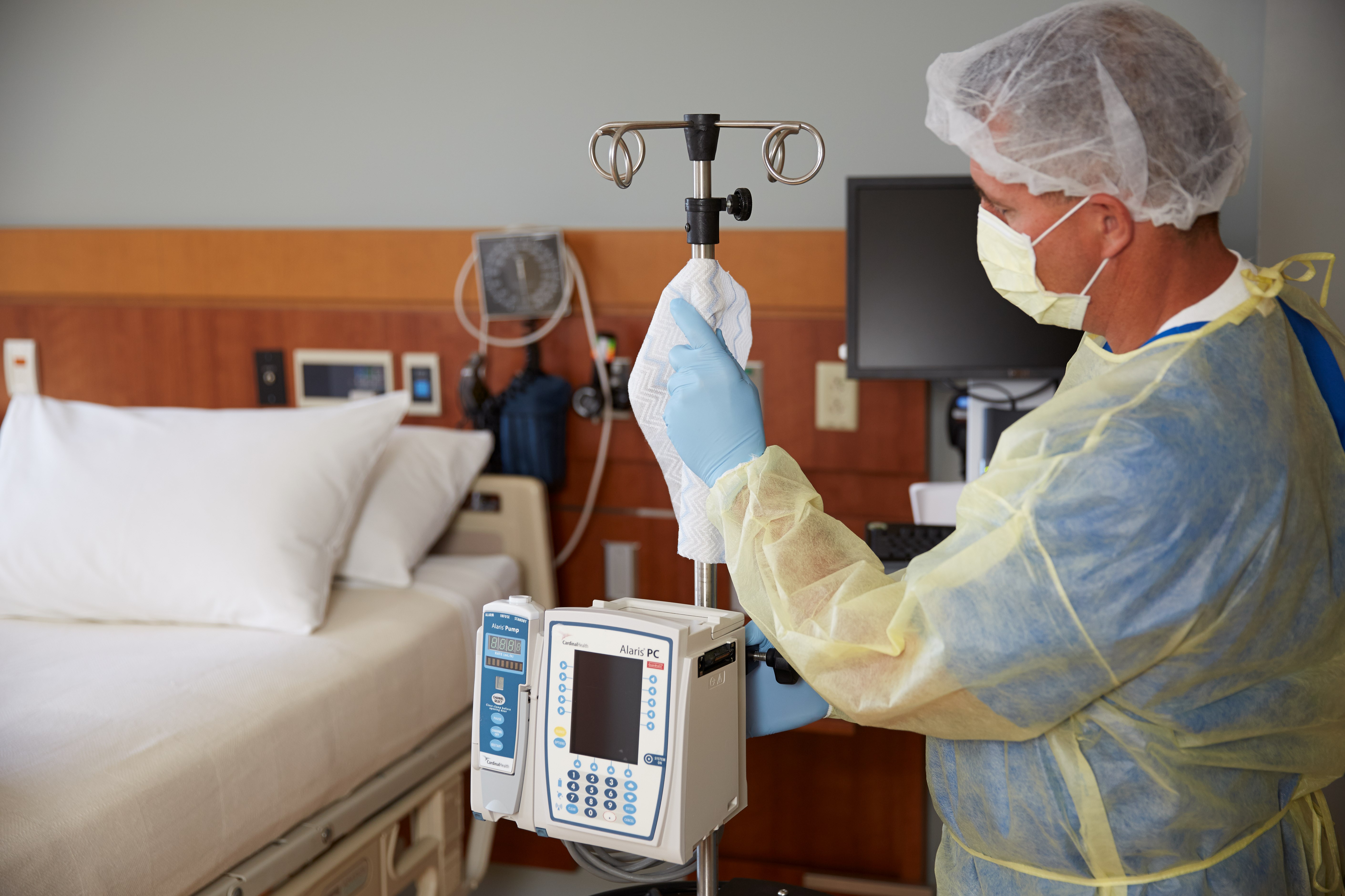 HYGEN™ Disposable Microfiber is proven to remove 99.9% of tested viruses and bacteria. Innovative technology knits microfiber yarn into a non-woven substrate, creating unique, disposable microfiber.