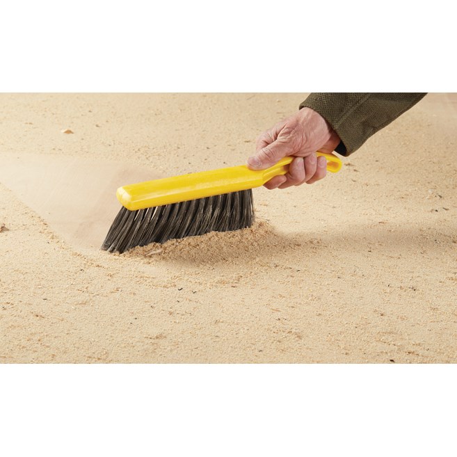 Plastic Block Counter Brush FG634200 is a counter brush with a structural foam block.
