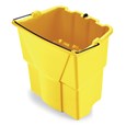 The Rubbermaid Commercial WaveBrake® Dirty Water Bucket keeps dirty water separate from clean water, helping to reduce the potential for cross-contamination. Executive Series™ WaveBrake® include the dirty water bucket as standard.