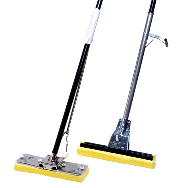 This 12" wide sponge mop features a replaceable synthetic cellulose head and a steel handle with a mounted lever for squeeze-action wringing.