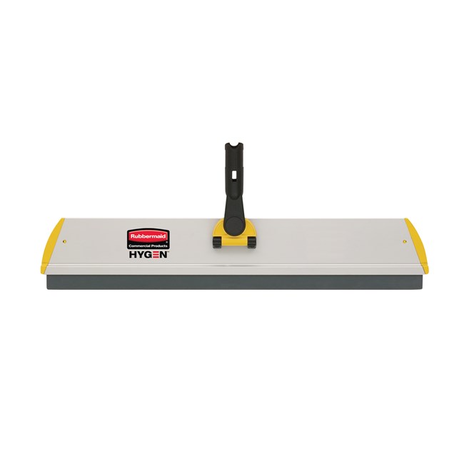 Las estructuras Rubbermaid Commercial HYGEN™ Quick-Connect cuentan con un perfil plano que se desliza fácilmente debajo de los muebles y equipos.