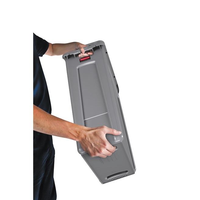 The Rubbermaid Commercial Slim Jim® containers with venting channels offer uncompromised performance in constrained spaces.