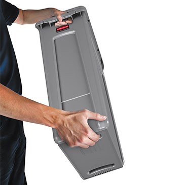 The Rubbermaid Commercial Slim Jim® containers with venting channels offer uncompromised performance in constrained spaces.