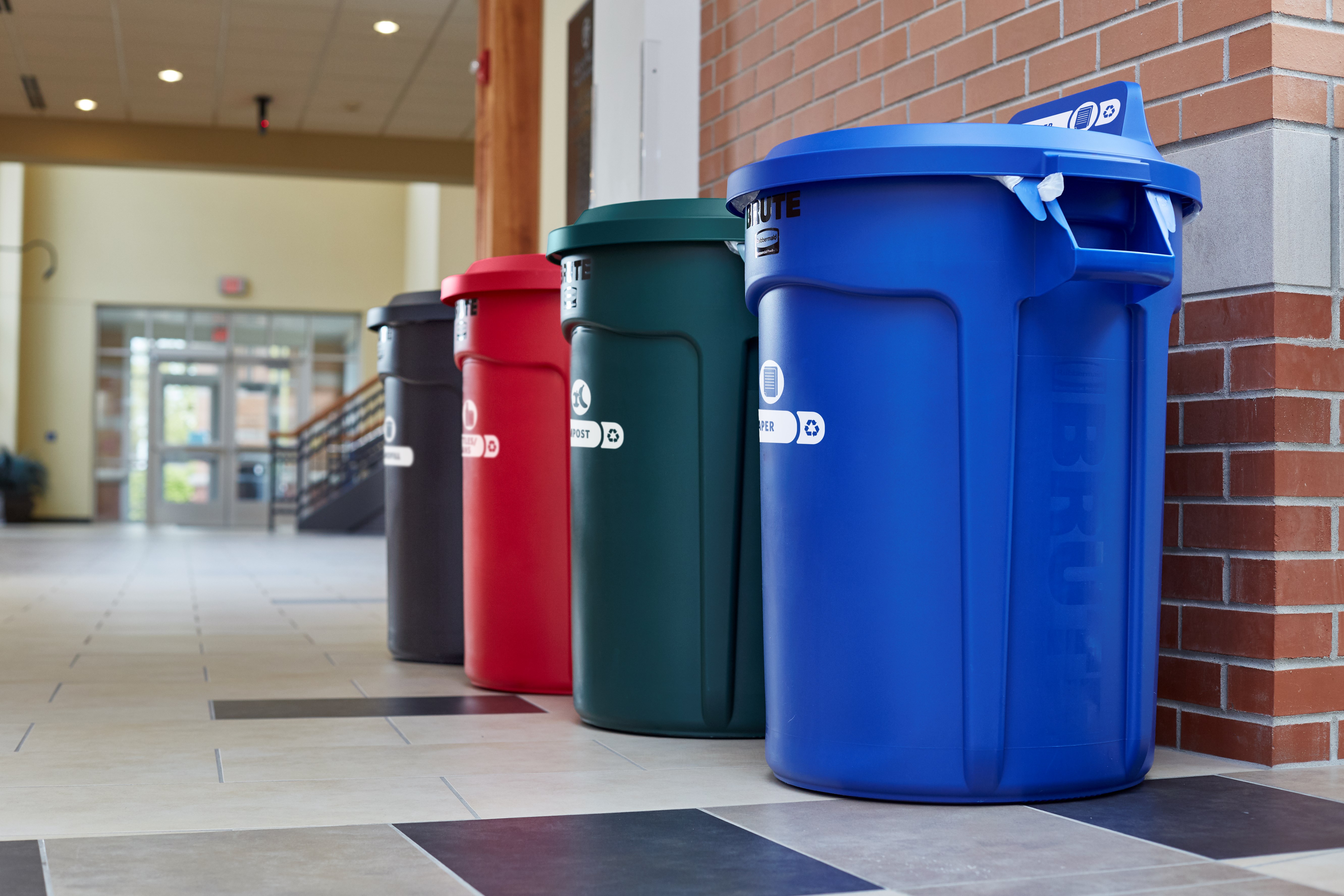 The Rubbermaid Commercial BRUTE® recycling lids are designed to make recycling easier with consistent color-coding, lid openings and waste stream options.