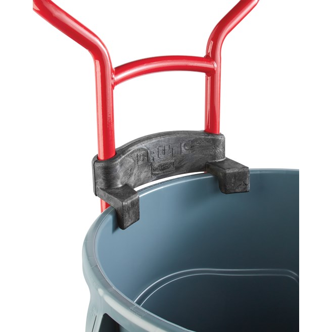 The BRUTE® Construction and Landscape Dolly is built to easily maneuver over rough terrain for superior handling of heavy loads. Ergonomically designed features ensure worker safety in the toughest conditions.