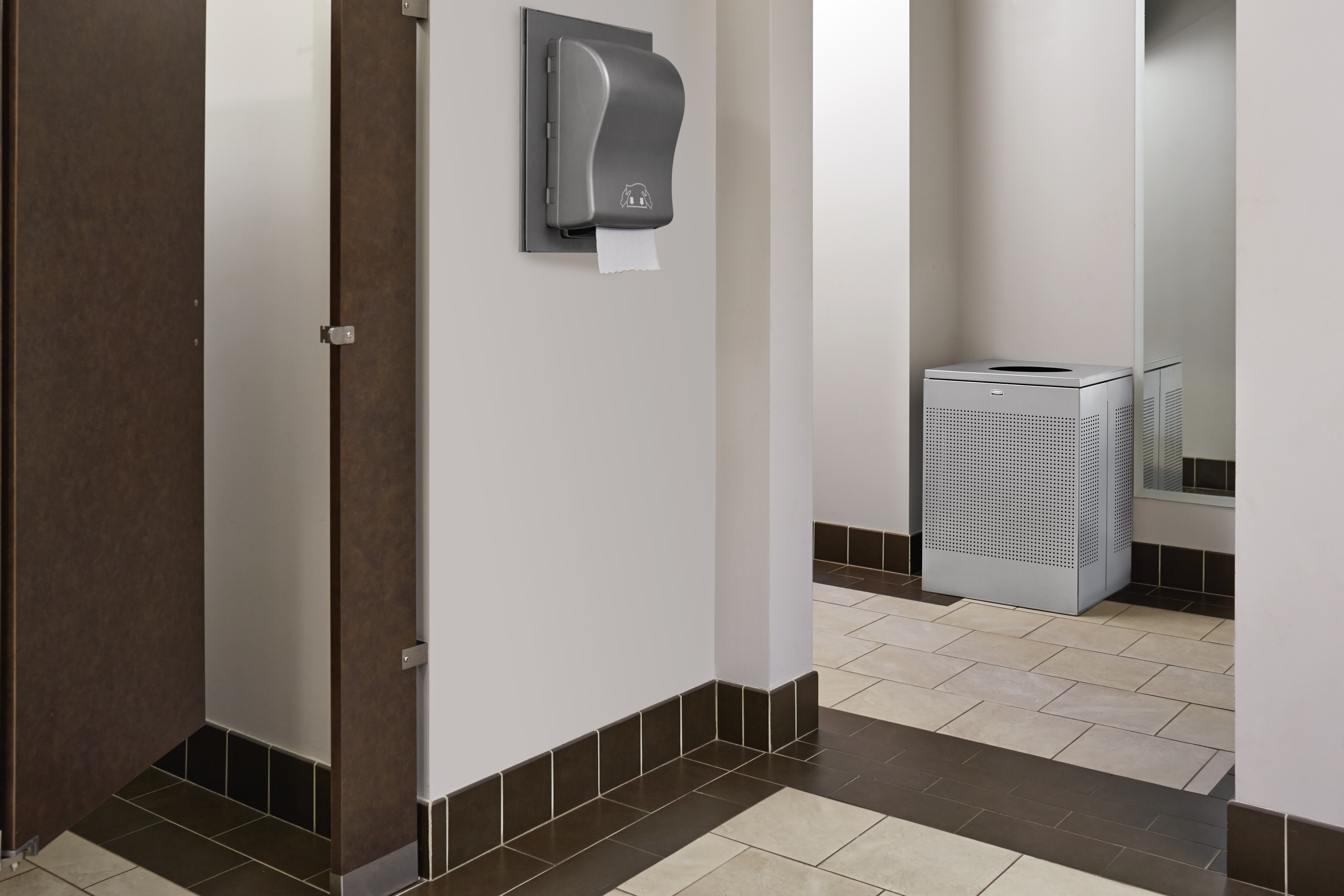 The sleek Silhouettes 29 Gallon FGSC18 Decorative Square Indoor Waste Container has a contemporary perforated pattern designed to seamlessly and beautifully blend with modern facilities and environments. High-quality materials and craftsmanship ensure containers can withstand the rigors of everyday use.