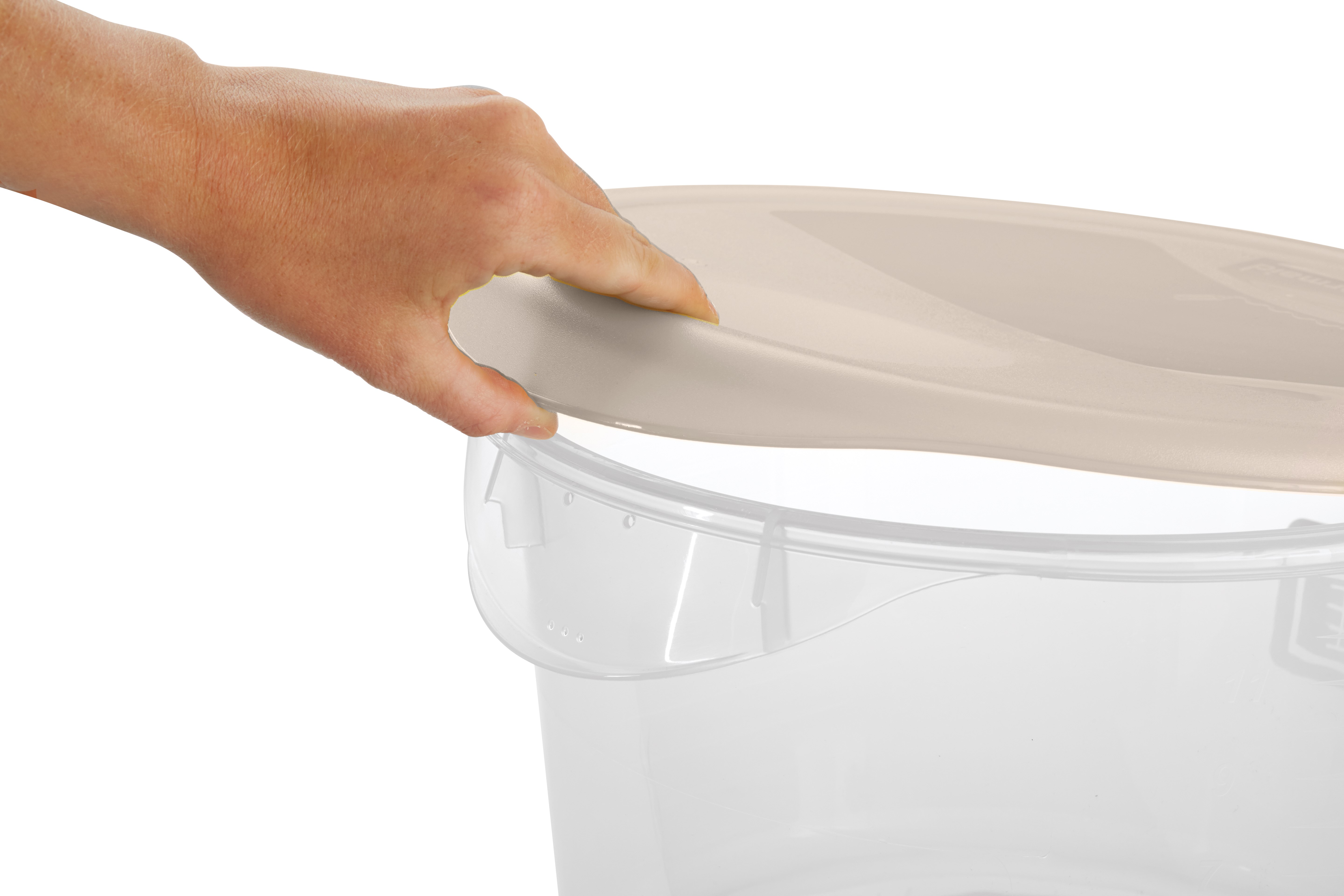 The Rubbermaid Commercial seven colors of storage and prep tools help to reduce cross-contamination in your kitchen