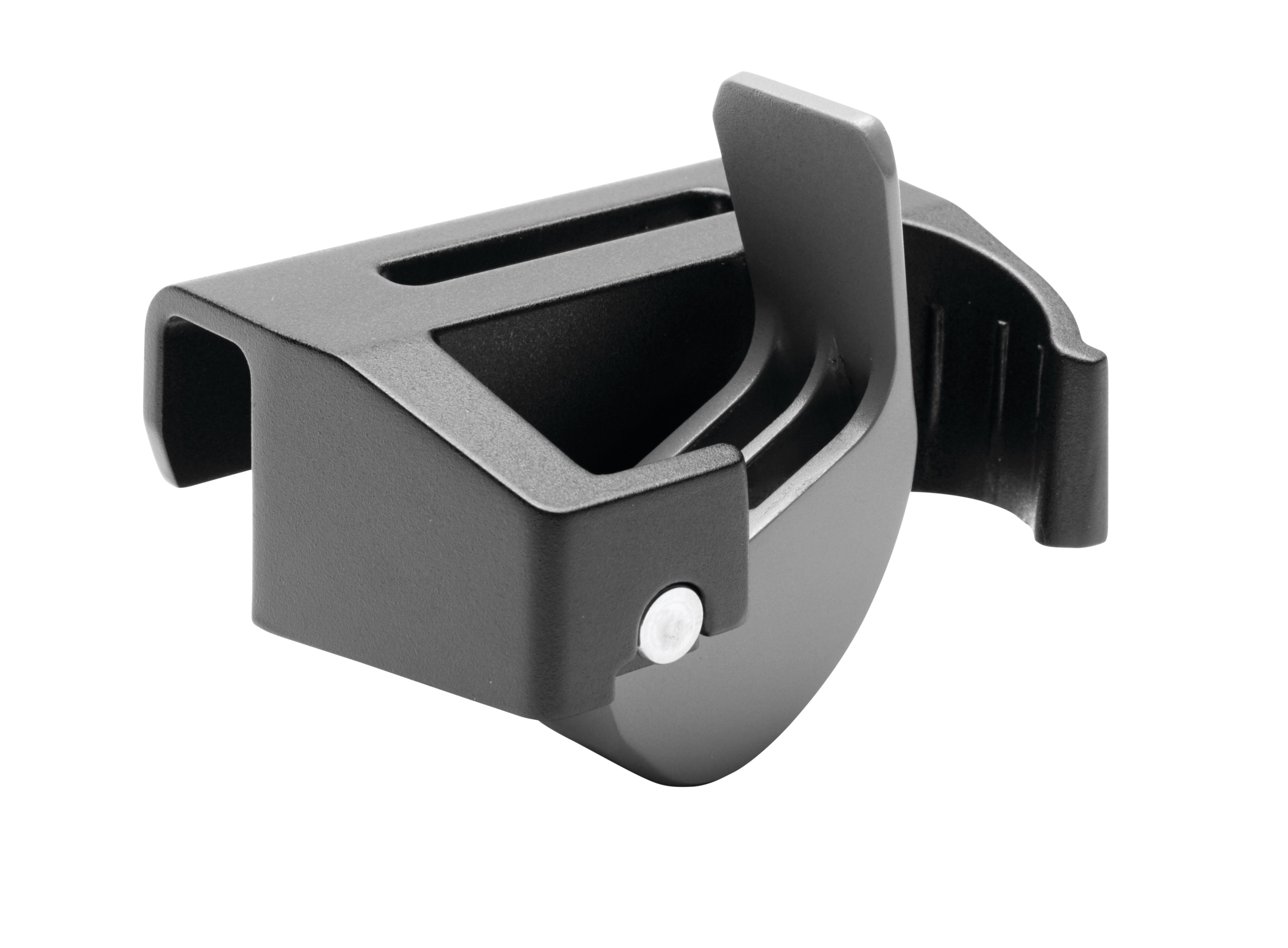 The Rubbermaid Commercial Slim Jim® Clips can be arranged into hundreds of different configurations for adaptable onboard storage. The clips easily attach onto the rim of any Slim Jim® container or the tool rails of the Slim Jim® Rim Caddy.