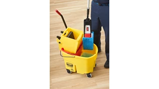 The Adaptable Flat Mop Kit is made for ergonomic microfiber mopping in large spaces using your existing WaveBrake® Mop Bucket.